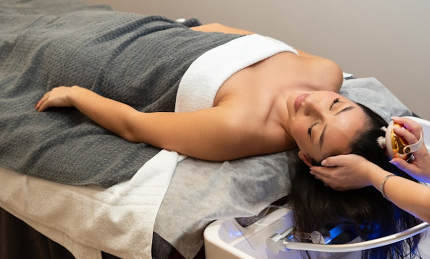 Image 4: 30 or 50-Min Japanese Massage or 50-Min Japanese Head Spa 