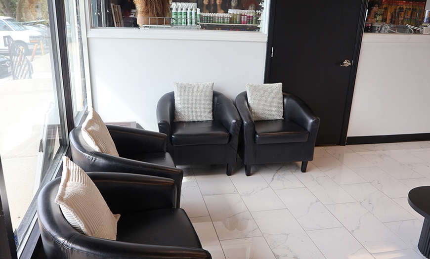 Image 13: Up to 35% Off on Facial - Chosen by Customer at EssenceEsthetique