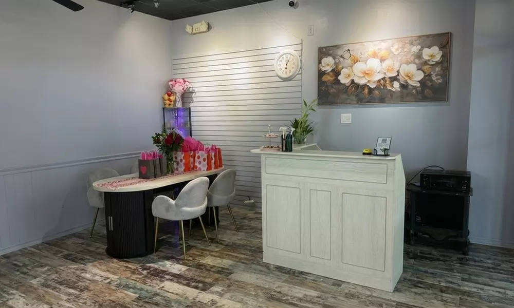 Bliss & Radiance: 90-Min Massage & Facial Packages for Deep Calm