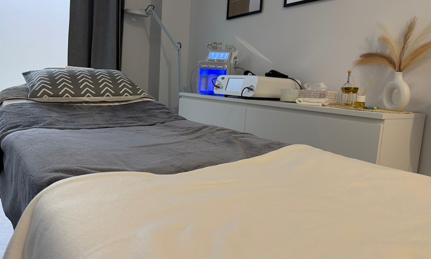 Image 9: Tratamientos para cejas y pestañas a elegir para 1 persona