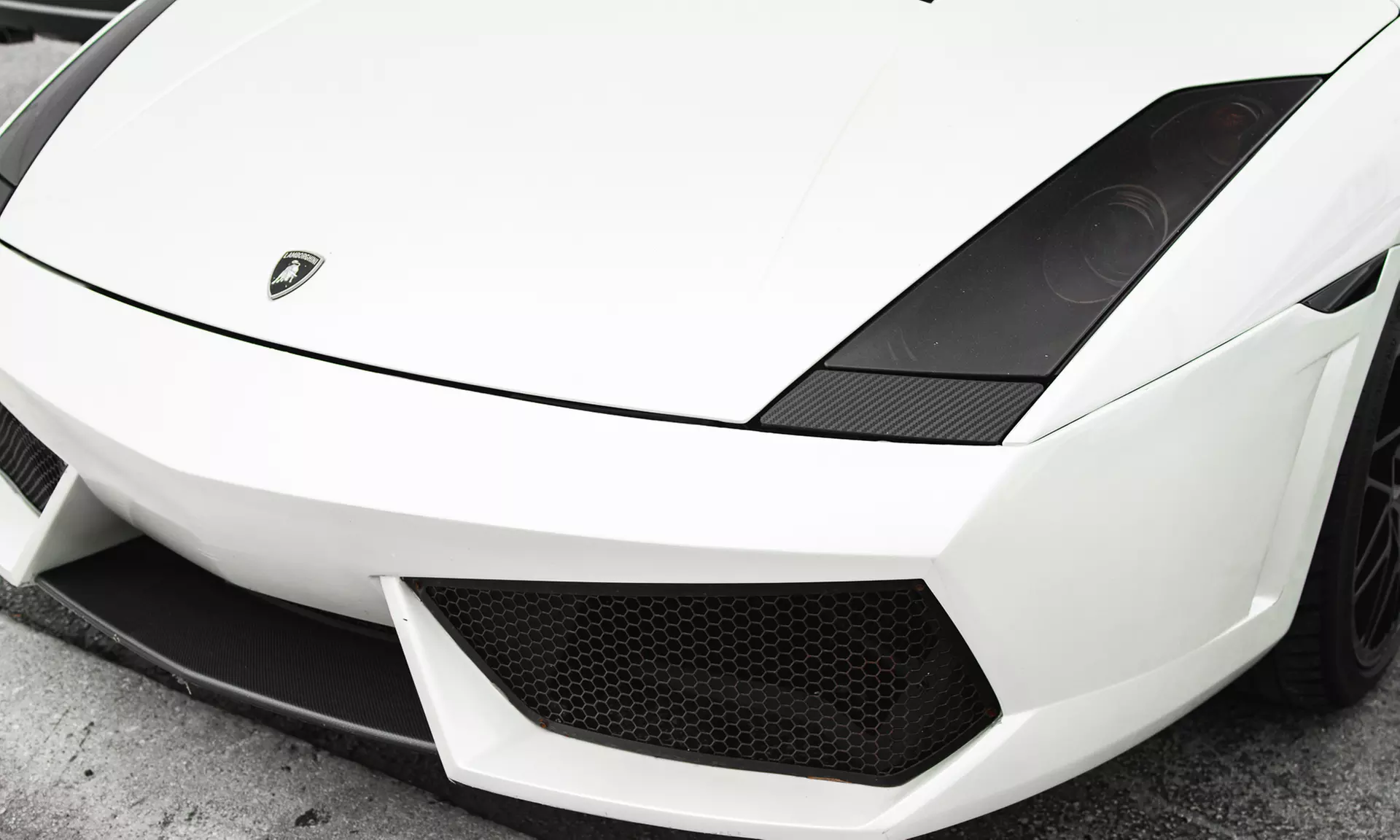 Up to 90% Off on Exterior & Interior Car Detail