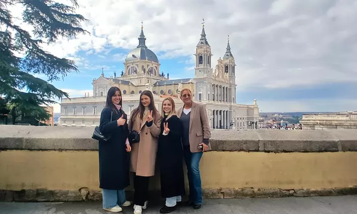 Tour de 30 o 60 minutos en Tuk Tuk para hasta 4 personas