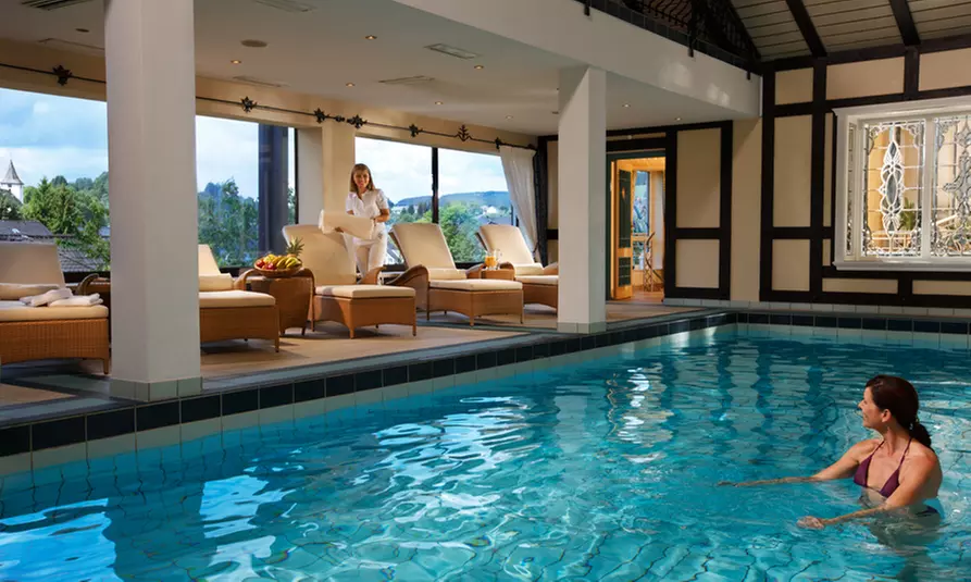 Bad Laasphe: Doppelzimmer mit Frühstück und Wellness