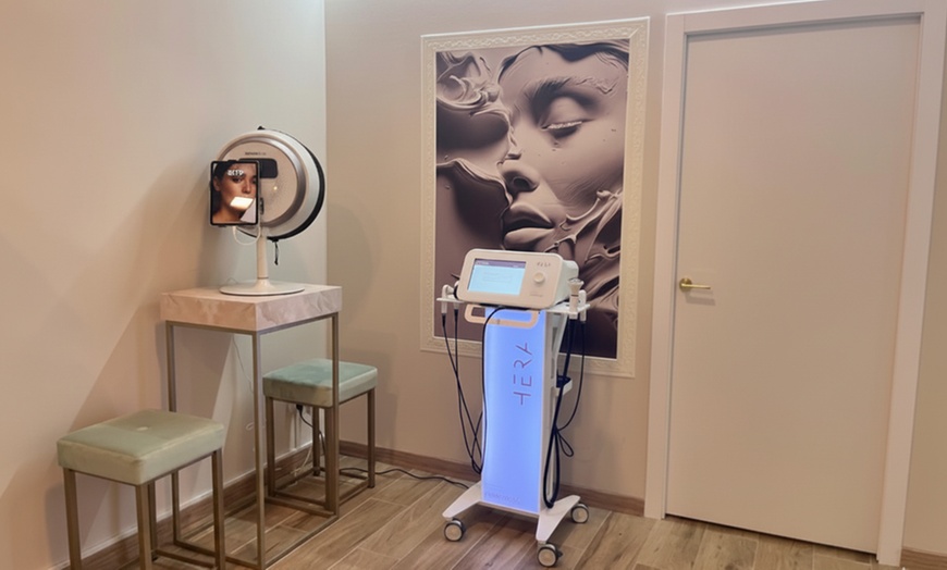 Image 9: HIFU reafirmante en rostro, brazos, piernas o flancos