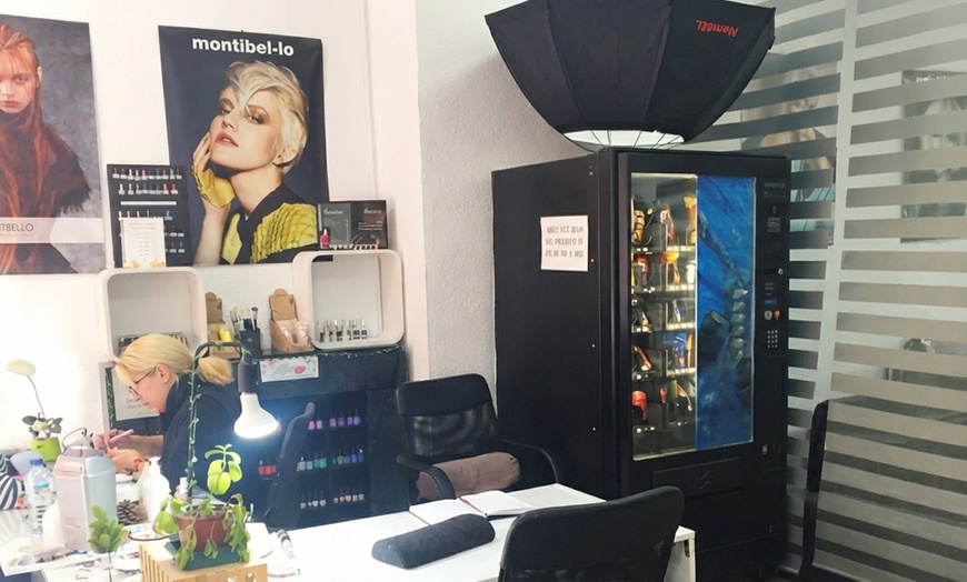 Image 2: 2 o 4 sesiones de criolipólisis en zona doble a elegir para 1 persona