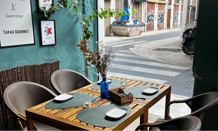 Image 8: Mallalo X y Premium para 2 o 4, con entrantes, bebida y postres