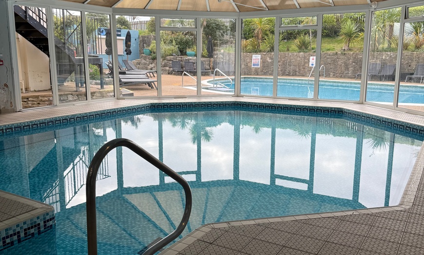 Image 6: Up to 52% Off on Massage - Swedish at Crow’s Nest Beauty Lounge