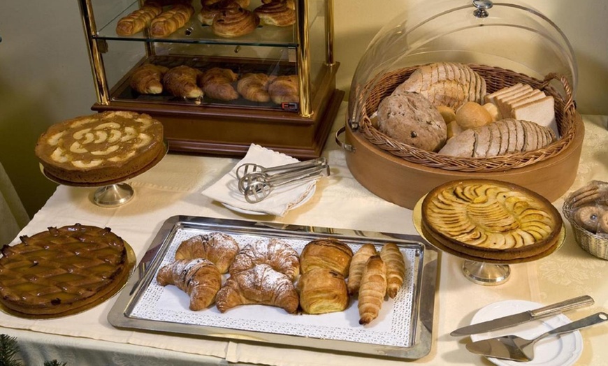 Image 10: Saint-Vincent 4*: soggiorno con ingresso Terme, colazione e massaggio