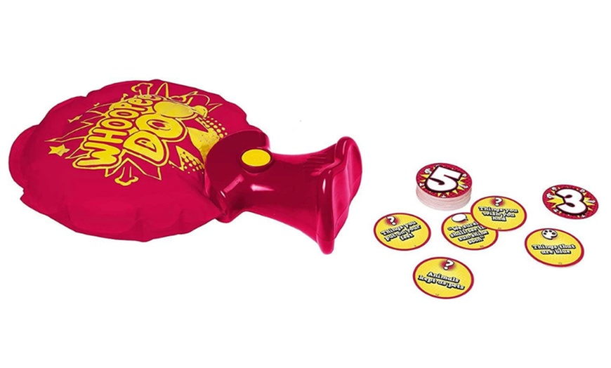 Image 2: John Adams Whoopee Doo - Whoopee Cushion Board Game
