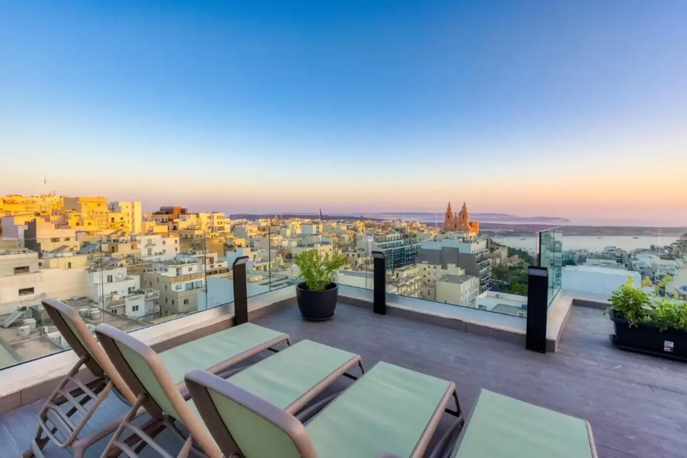 ✈ 8-Day Malta Vacation with Air from Great Value Vacations