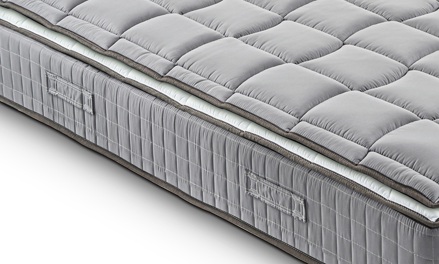 Image 5: Orthopedische springverenmatras met afneembare topper van traagschuim
