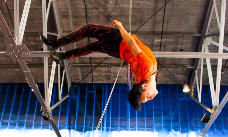 Image 4: 90 Min Jump Pass with Trampolines, Ninja Warrior Course & Dodgeball!