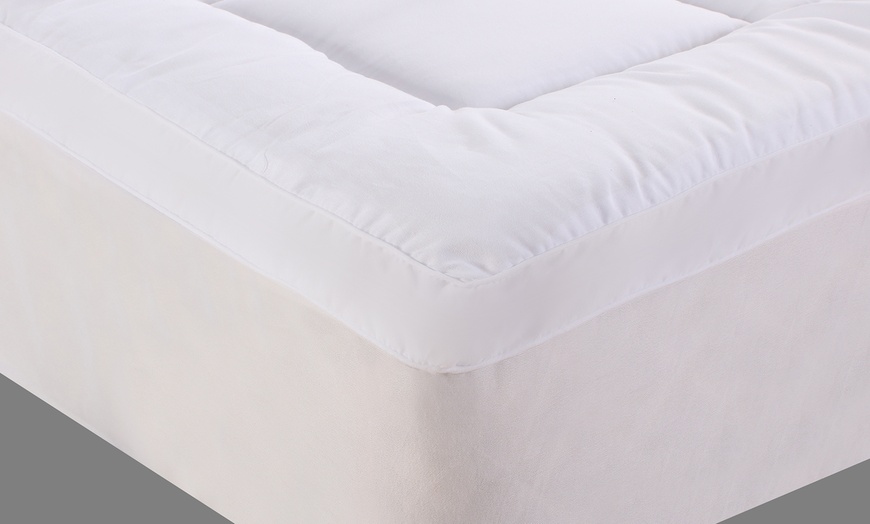 Image 4: 1000gsm Cotton cover Mattress Topper