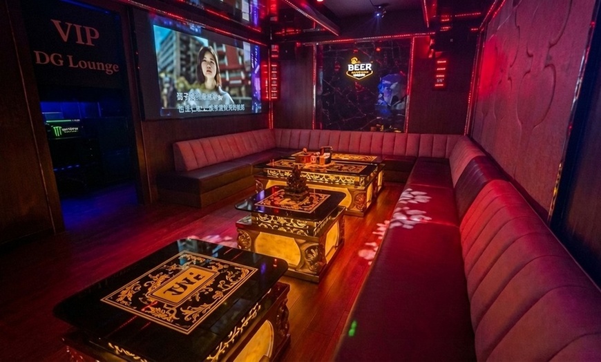 Image 2: Enjoy with Karaoke Room Rentals with Food & Drink Credit
