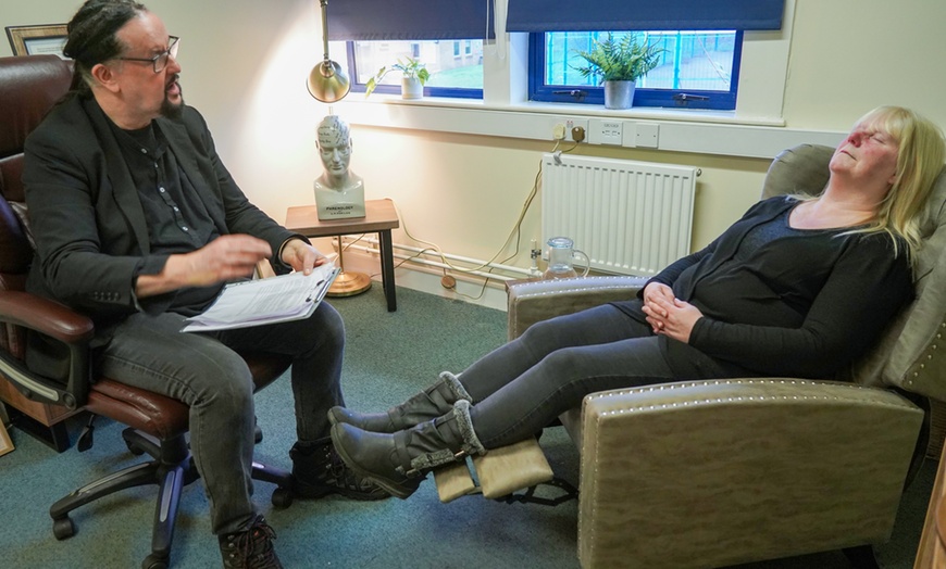 Image 3: Revitalize Your Life with Special Intensive Stop Smoking Package