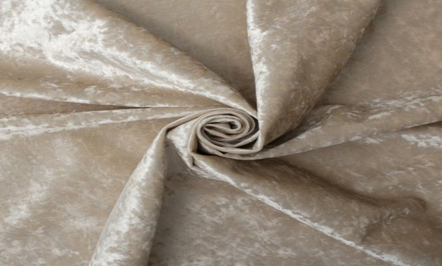 Image 5: Aurum Gold Line Bed Frame