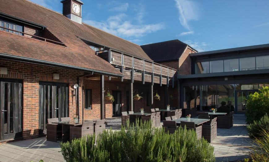 Image 12: Winchester: 4* Classic Double Room Stay with Breakfast