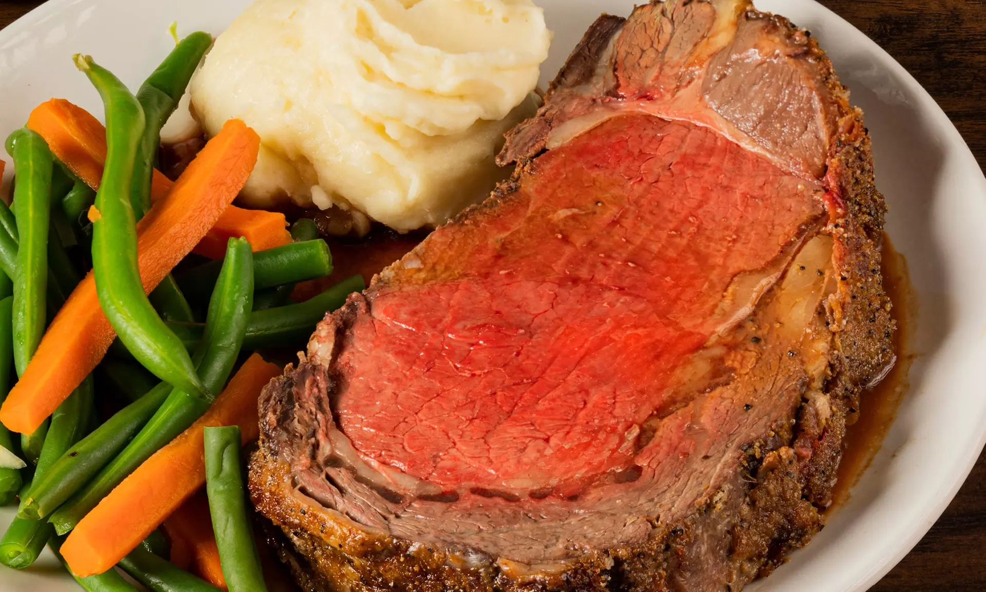 Planet Hollywood: Bold American Classics, Star-Worthy Eats & Drinks with $25, $50 or $100 Toward Food & Drinks