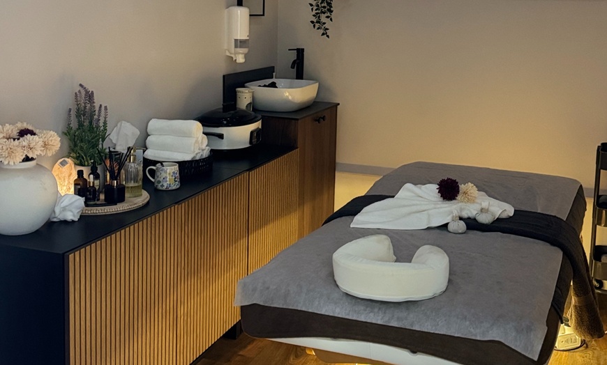 Image 4: Swedish, Pregnancy, Aromatherapy or Lymphatic Massage