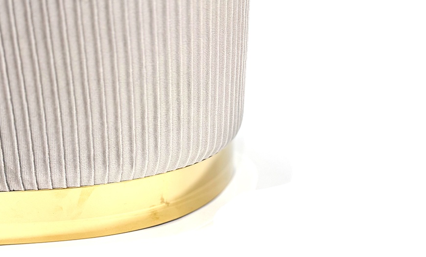 Image 9: Set di 3 pouf moderni in velluto