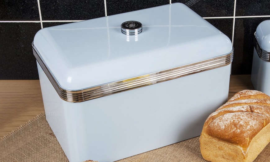 Image 3: Swan Retro Bread Bin