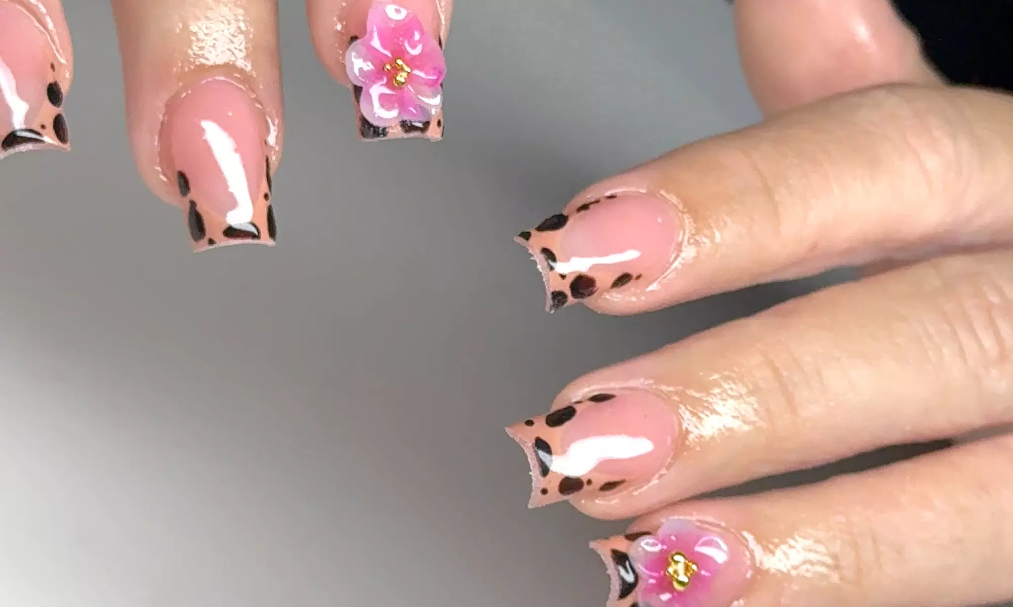 Up to 37% Off on Salon-Shellac/No-Chip Mani-Pedi at Jordans Creations