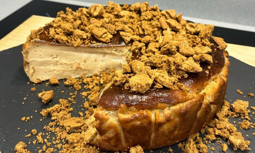 Image 2: Cata de cheesecakes con té matcha y picoteo