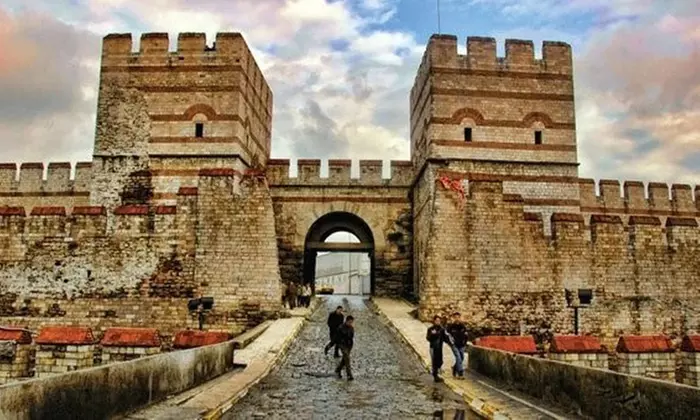 ✈ 5-Day Istanbul Vacation w/ Air from Worldee