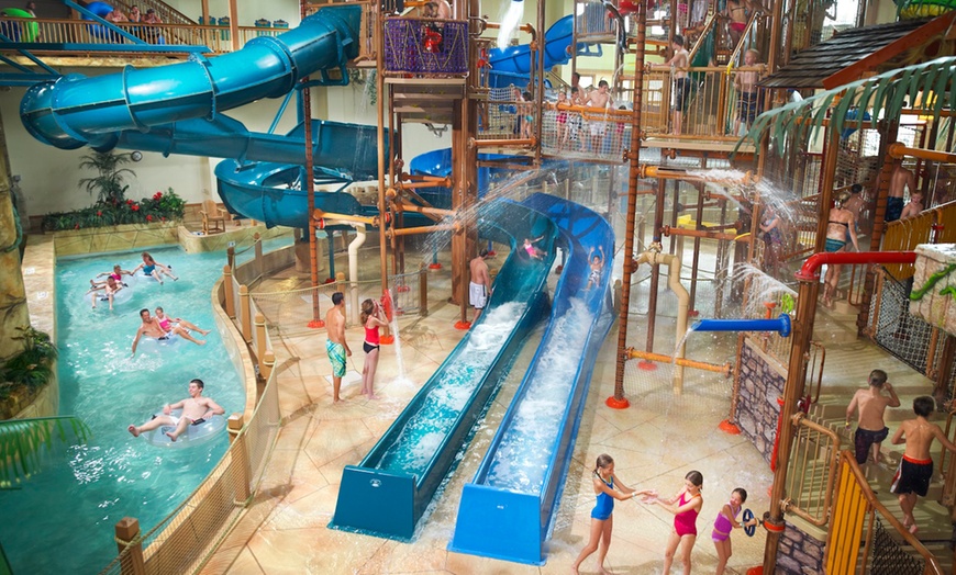 Image 6: Wisconsin Dells Resort with Indoor Water Park