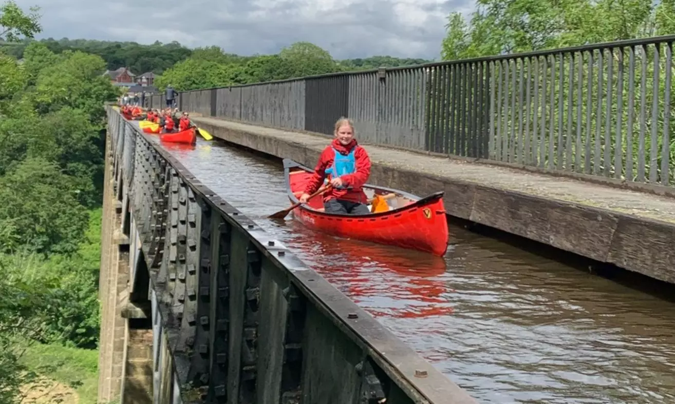 2.5 Hour Aqueduct Cruise Over the UNESCO Pontcysyllte Aqueduct