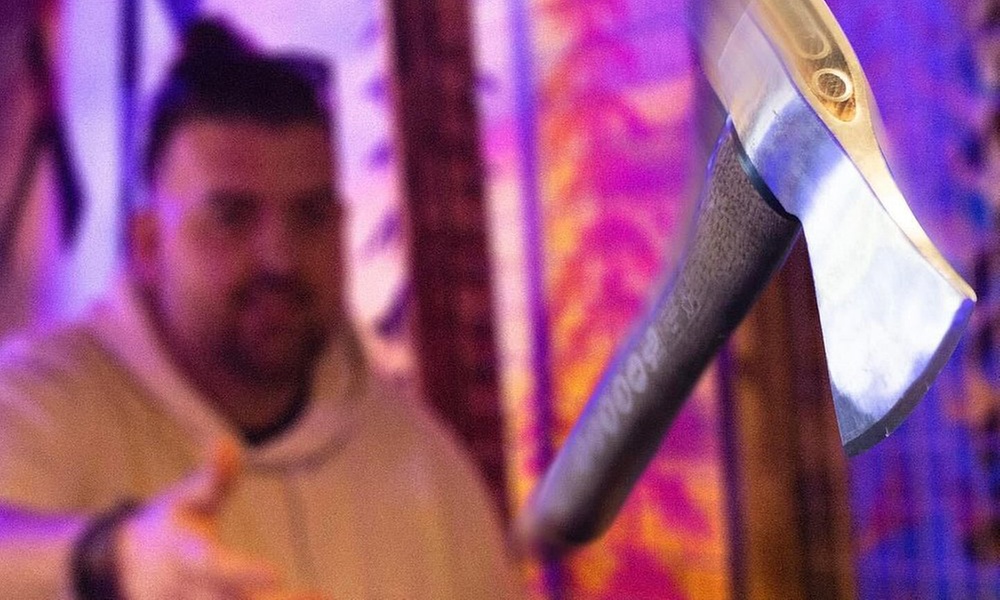 Enjoy Axe Throwing for One, Two or Four w/ or w/o Beer/Drink