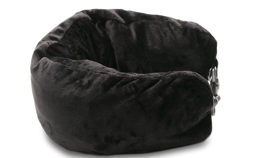 Image 7: Oreiller de voyage remplissable 2-en-1 en forme de U