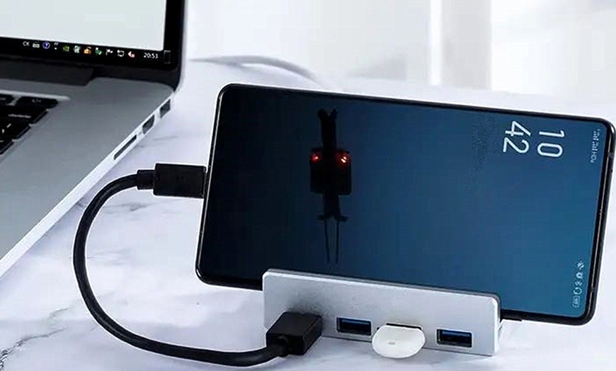 Image 5: USB Hub with Phone Holder