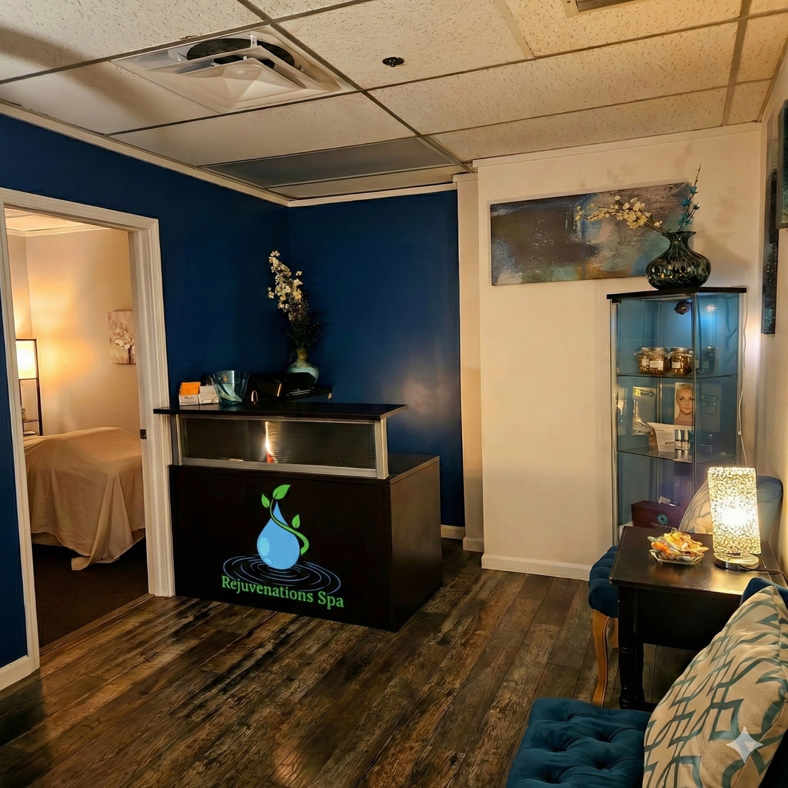 Relax with One 50 or 80-Minute Hot Stone Massage at Rejuvenations Spa (Up to 40%Off)