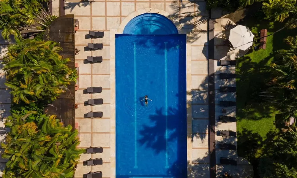 ✈ 7-Night Costa Rica Volcano and Beach Trip with Air & Car Rental