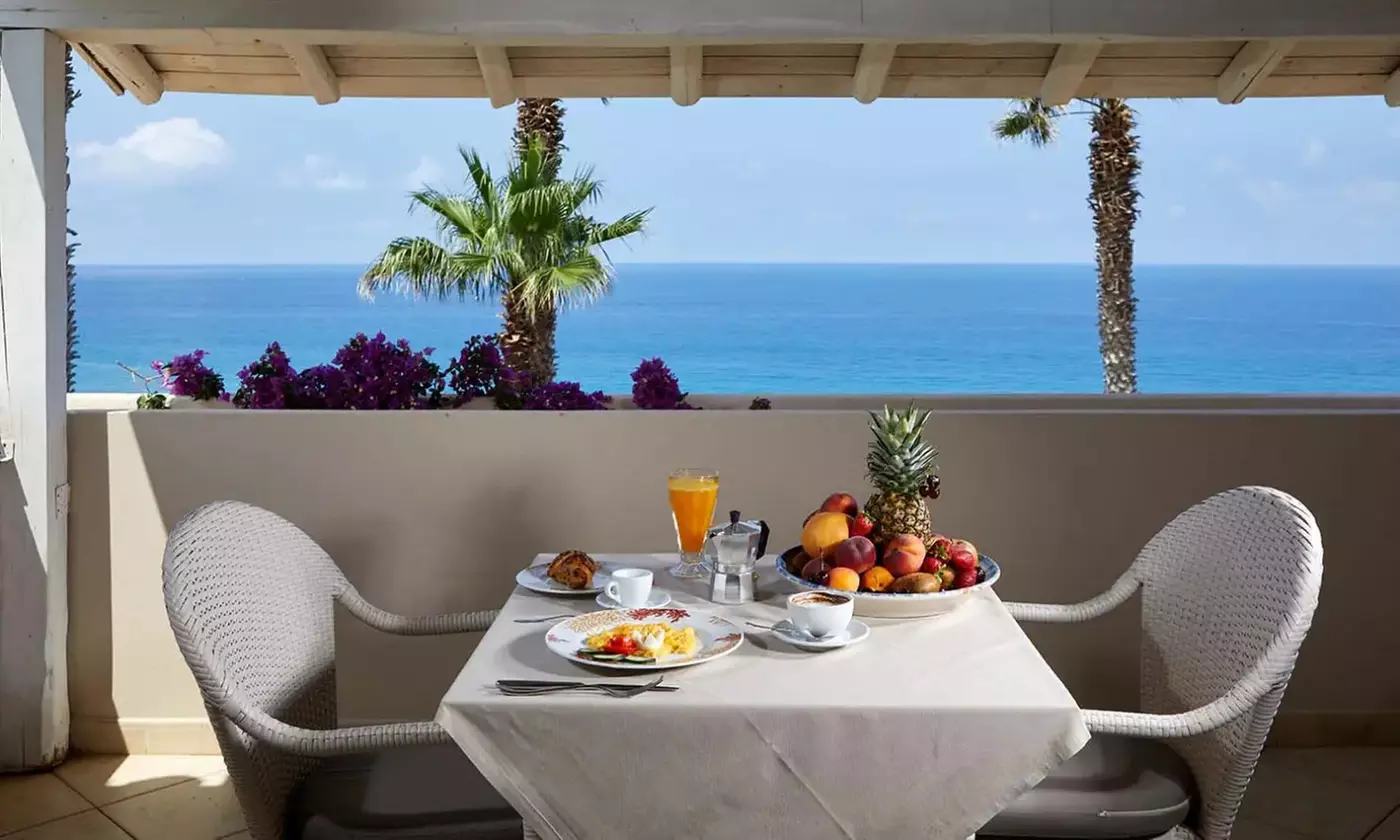 ✈ 11-Day Rome, Sicily, Calabria & Sorrento Vacation with Air
