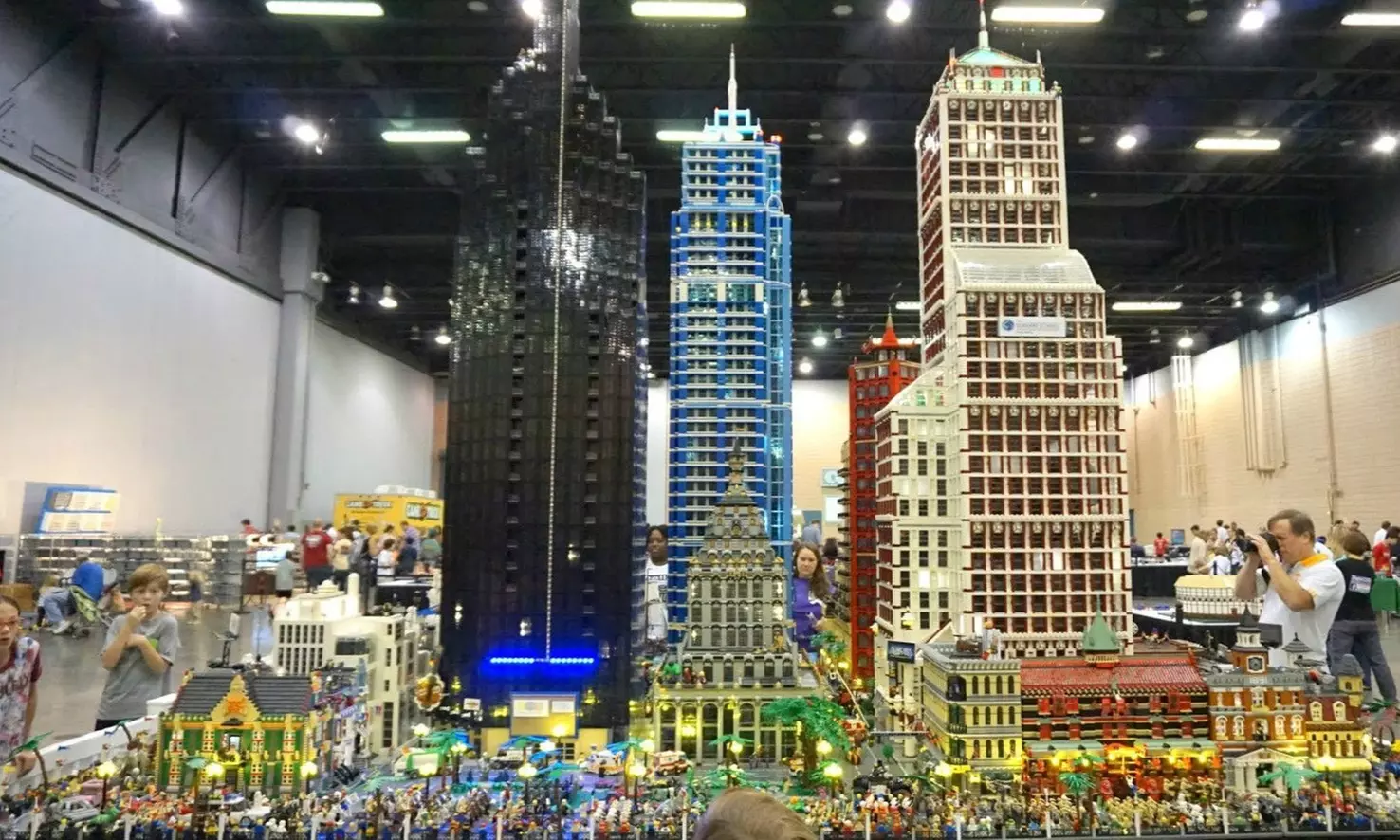 Up to 30% Off Orlando's Ultimate LEGO® Fan Convention
