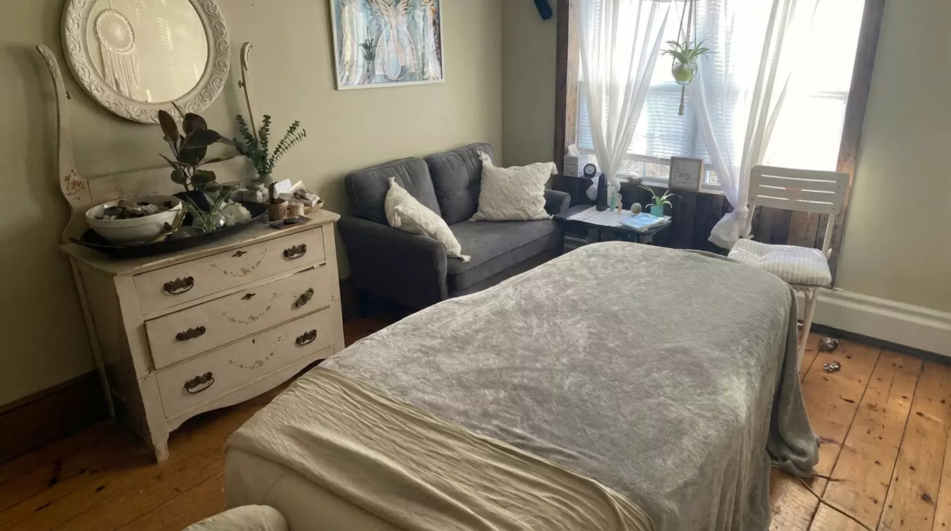 Choose Your Perfect 60 or 90-Minute Therapeutic Massage