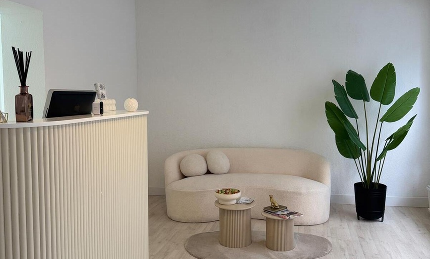 Image 3: Haarentfernung mit 4 Wellen Diodenlaser an den Wunschzonen nach Wahl