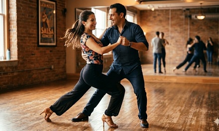 4 Weekly Salsa Dance Classes - Smiling David's Dance School