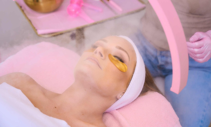 Image 5: Spa Day Packages with Sauna, Facial & Vichy Shower