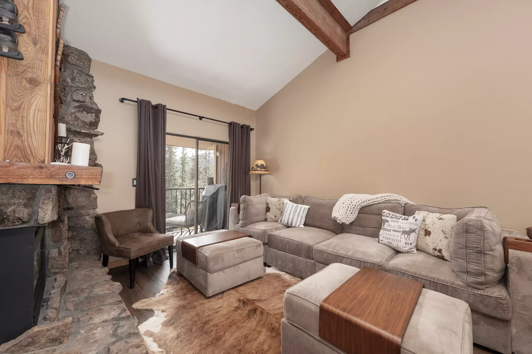 Mountain-View Condos in Colorado with Indoor Pool & Shuttle Access