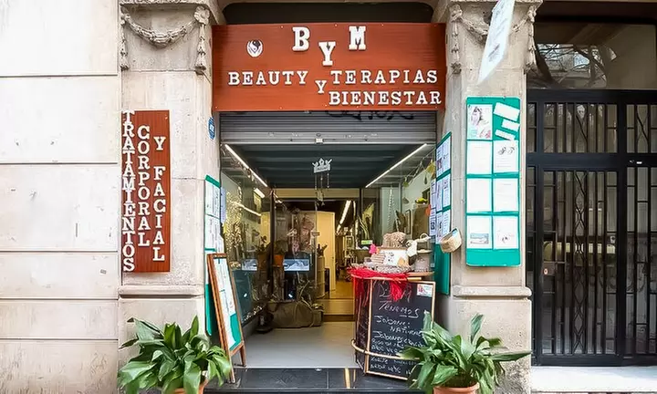 1 o 2 sesiones de rehidratación labios o microlifting facial con Dermapen y vitaminas, ahorra hasta un 70% - Second Medium