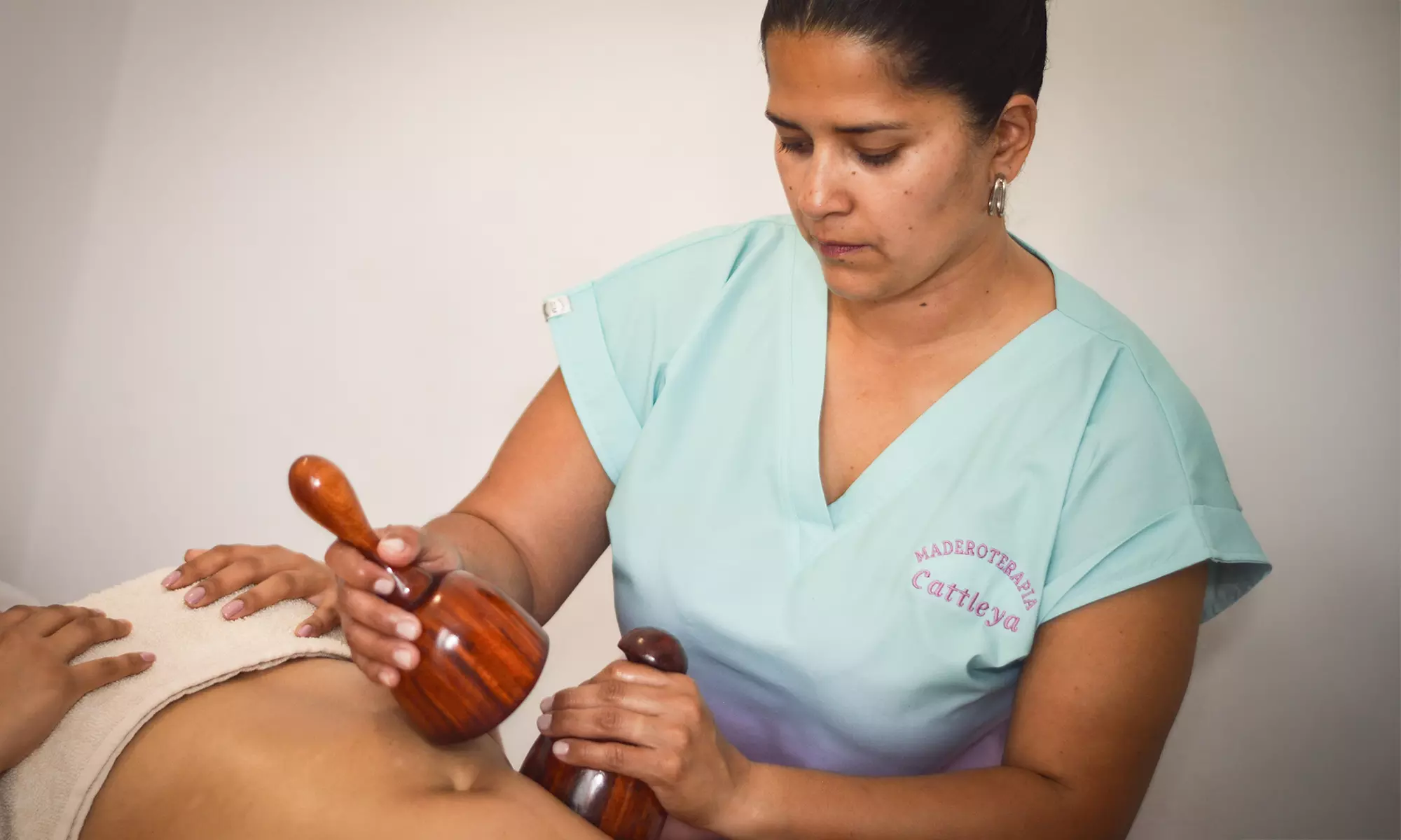 1 o 3 sesiones de maderoterapia o metalterapia con bebida de cortesía