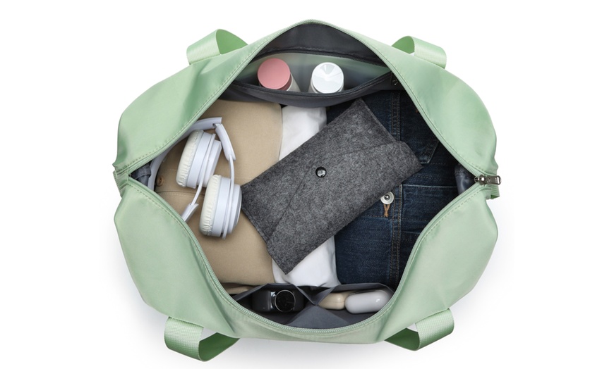 Image 25: Kono Six Piece Suitcase Set with TSA Lock and 360° Wheels