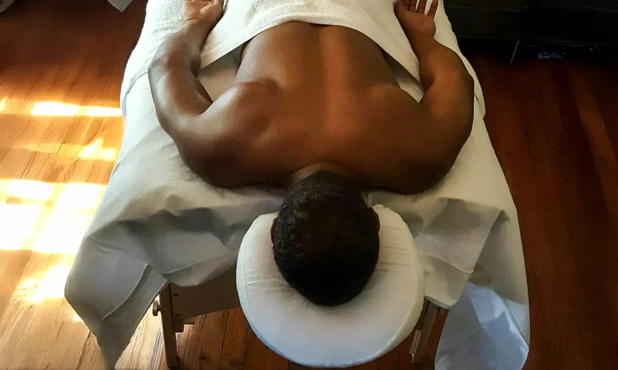 Body Multi- Modality Massage w/ Aromatherapy, Hot Stones, &Reflexology