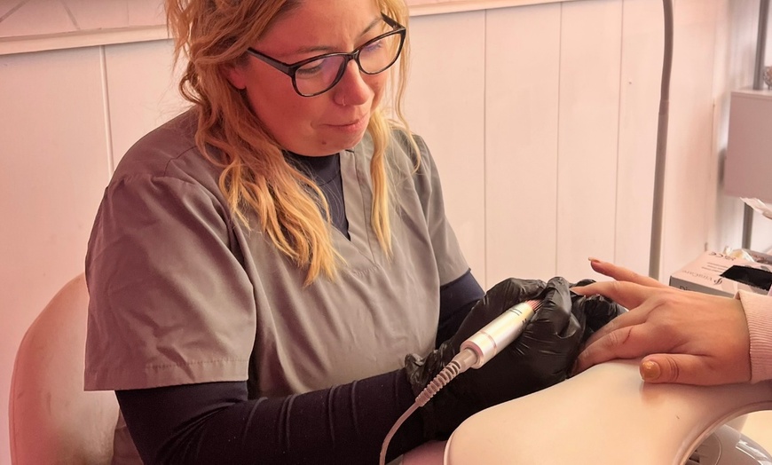 Image 11: Up to 25% Off on Nail Spa/Salon - Shellac / No-Chip / Gel at All about you beauty and training salon