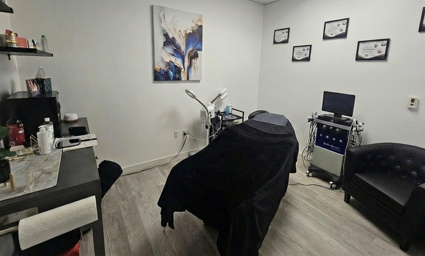 Image 2: Precision Xeomin Treatments for a Natural, Refreshed Look