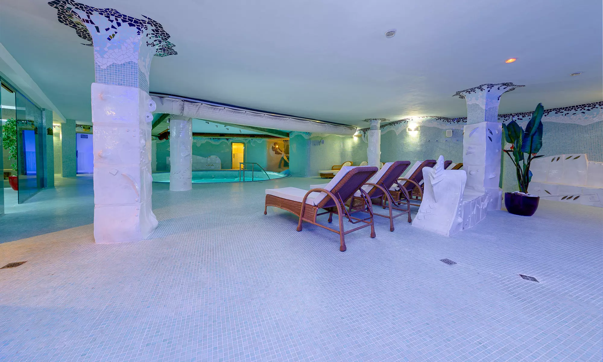 Spa de 90 minutos para 2 o spa con desayuno buffet para 2