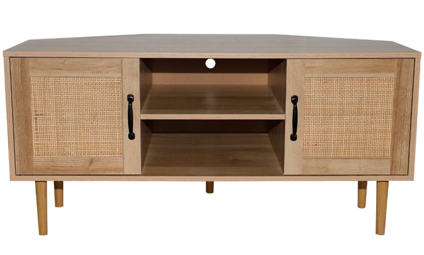 Image 3: Buffet en bois avec portes effet cannage et niches Neiva de Kocoon